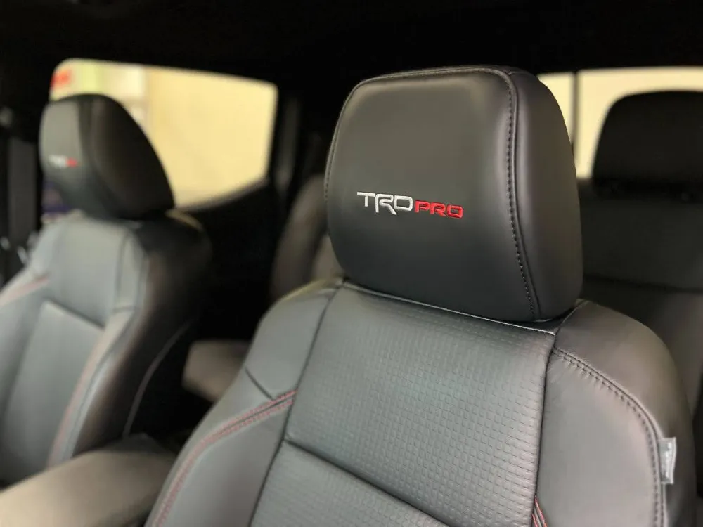 2023 toyota tacoma trd pro Solar Octane 18